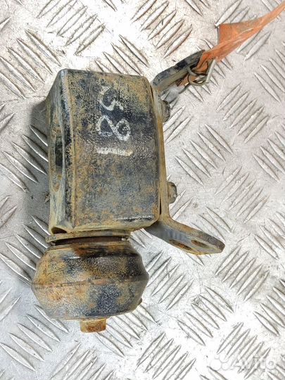 Противовес Lexus Gs 2005 2011