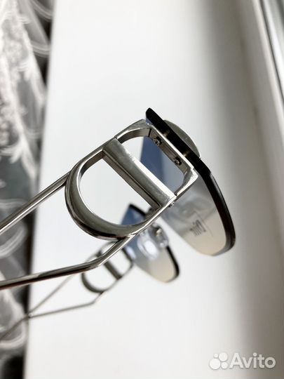 Очки Dior металлические солнцезащитные женские