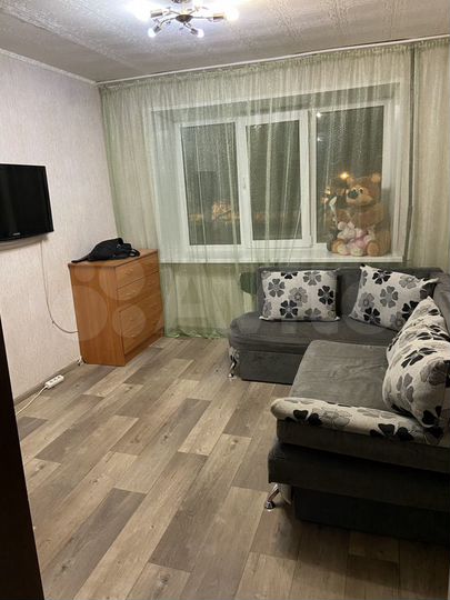 Комната 18 м² в > 9-к., 3/5 эт.