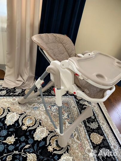 Стул для кормления