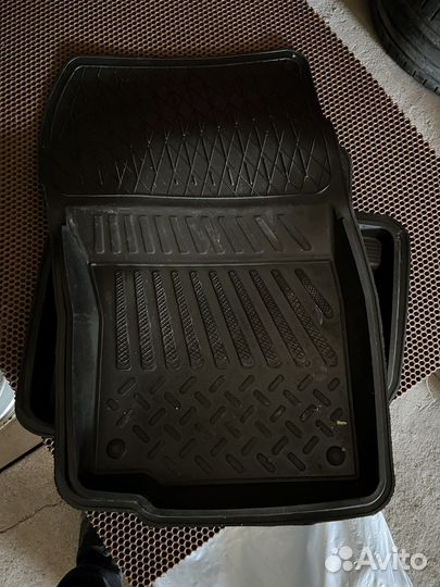 Коврики салона оутлендер 2 резина оригинал