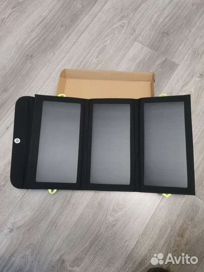 Солнечная складная панель 21w с акб, на рюкзак