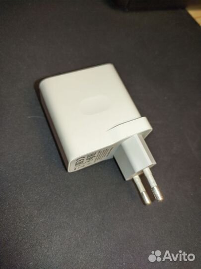 Зарядка для смартфона