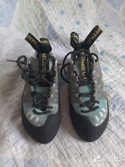 Продаю скальные туфли La sportiva