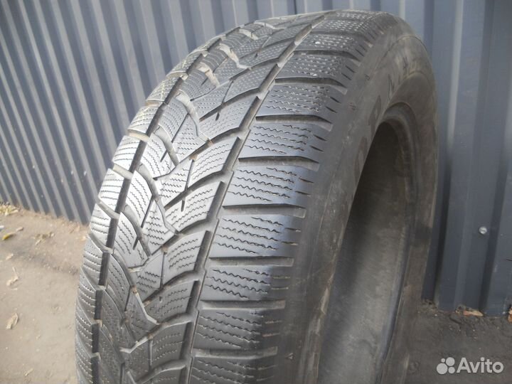 Dunlop Winter Sport 5 SUV 235/60 R18 107H