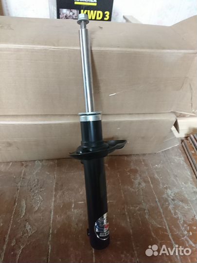 Амортизаторы передние Octavia/Golf/Passat/Touran