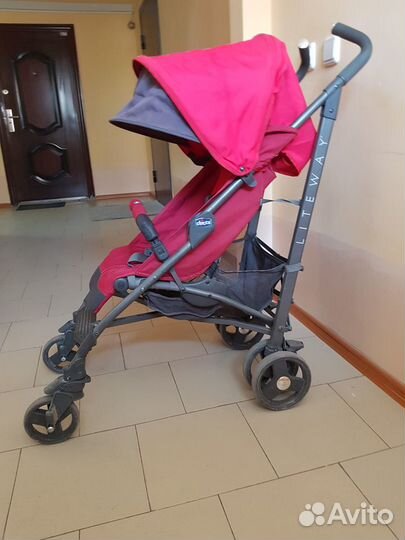 Прогулочная коляска