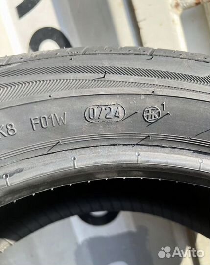 Viatti Strada Asimmetrico V-130 195/50 R15 82V