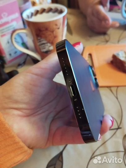 Телефон iPhone 14 pro max