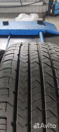 Резина летняя б/у215/55r17