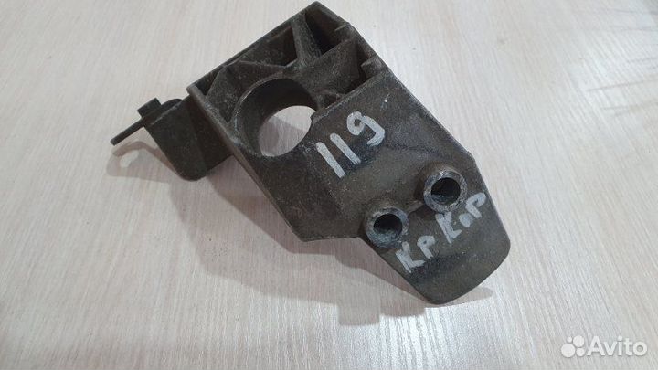 Кронштейн двигателя левый Лада Гранта 11186 2017