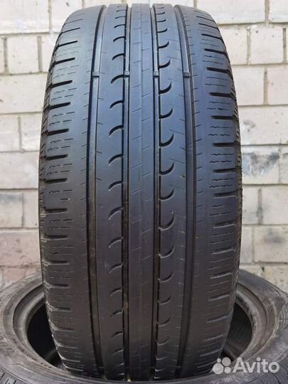 Goodyear EfficientGrip SUV 4x4 235/50 R19 103V