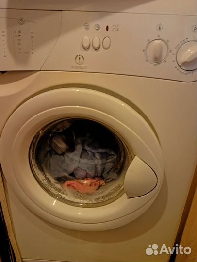 Стиральная машина бу indesit w93t