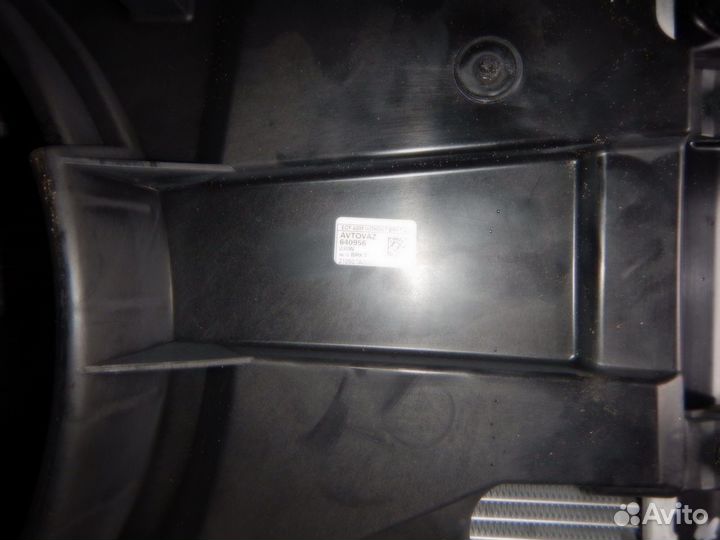 Радиатор охлаждения в сборе LADA Granta