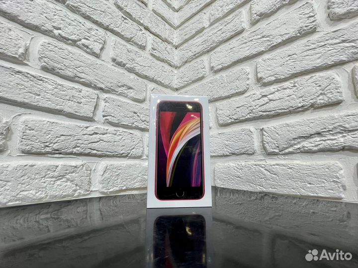 Смартфон Apple iPhone SE 2020 64 Gb Red