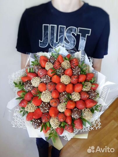 Букет из клубники