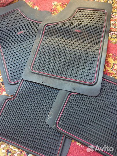 Коврики в авто