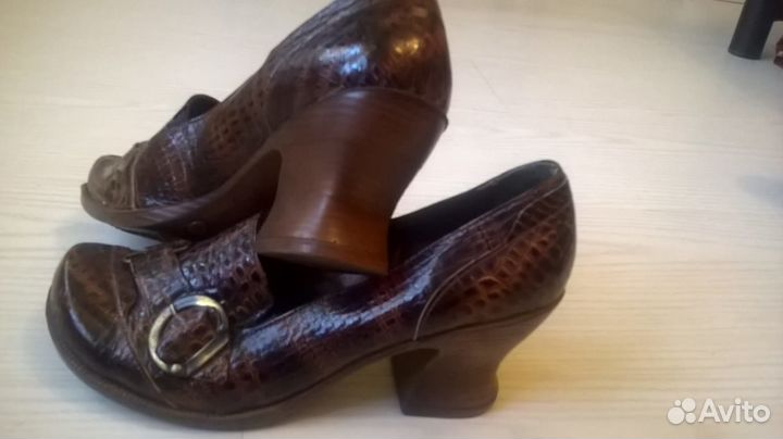 Женские туфли, натуральная кожа