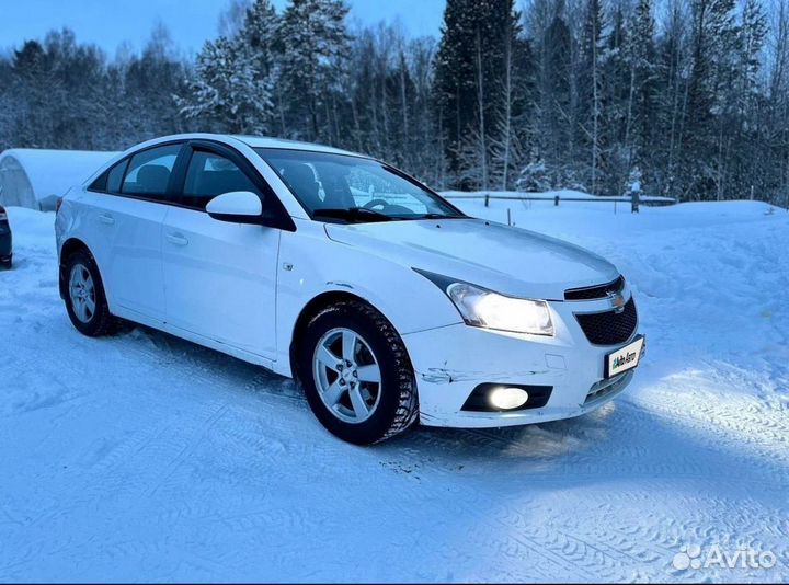 Chevrolet Cruze 1.6 AT, 2012, 252 000 км