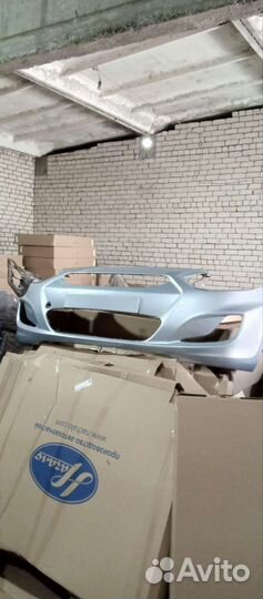 Бампер передний hyundai solaris цвет голубой