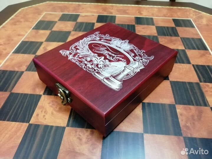 Набор подарочный винный с шахматами