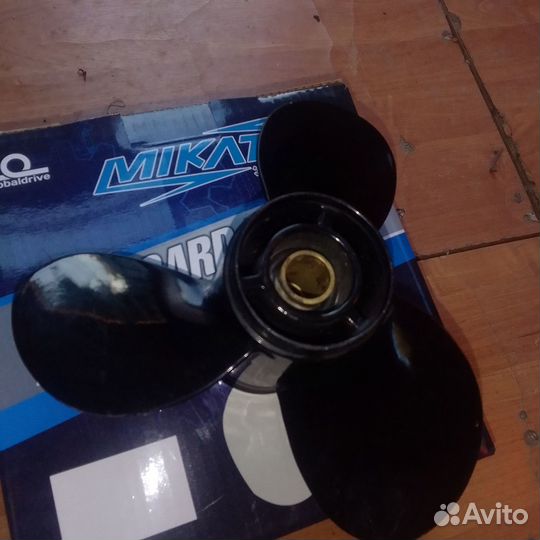 Винт гребной tohatsu 18