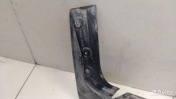 Брызговик задний левый Toyota RAV4