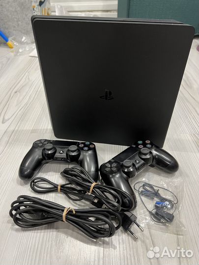 Sony PlayStation 4 slim 1tb