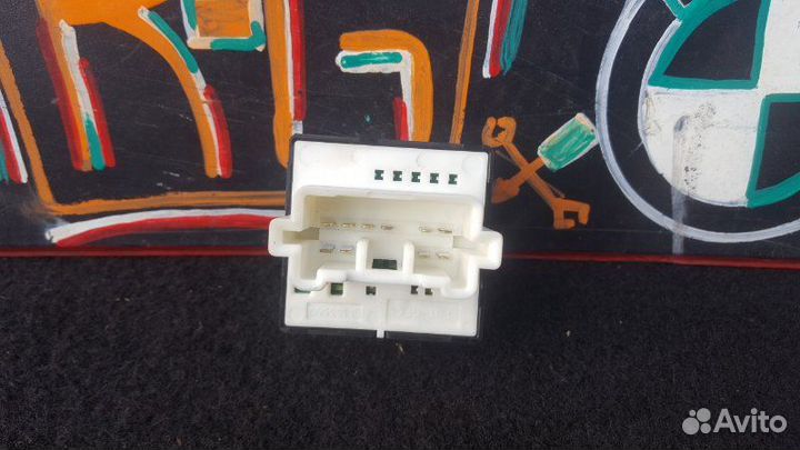 Блок управления зеркалами Mitsubishi Lancer 9