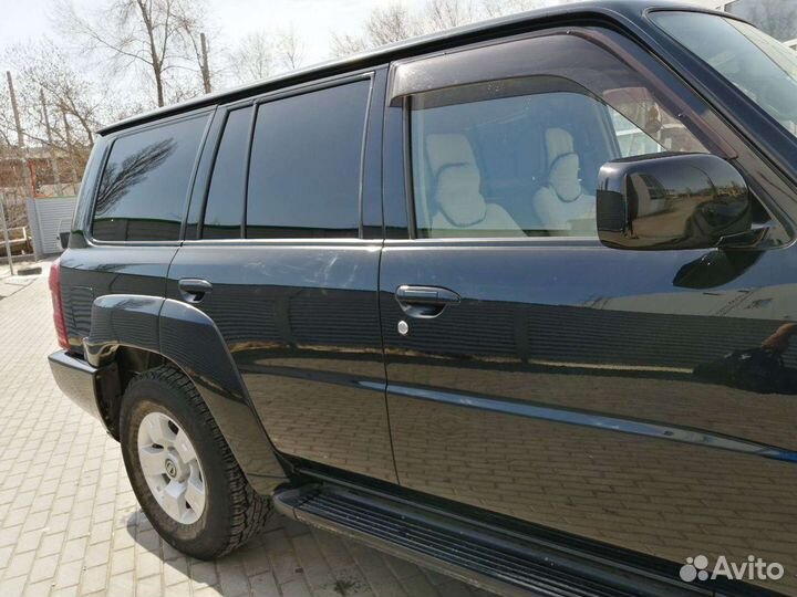 Nissan Patrol 3.0 AT, 2007, 340 000 км