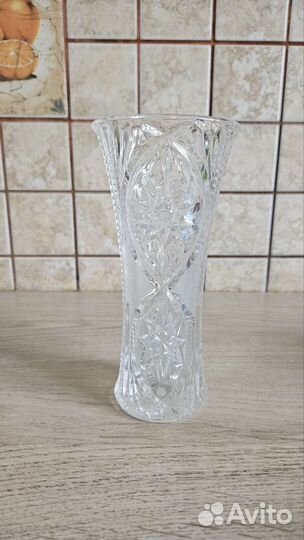 Хрустальная ваза