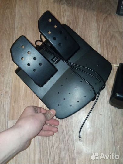 Игровой руль defender forsage drift gt