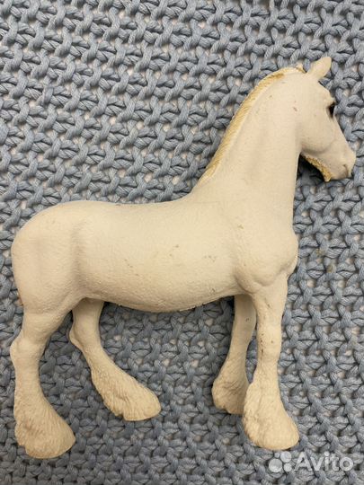 Фигурки лошадей schleich