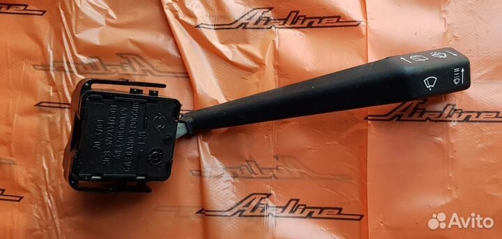 Переключатель стеклоочистителя 2108 правый новый