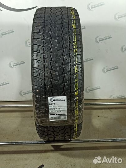 Toyo Open Country I/T 235/65 R17 108T