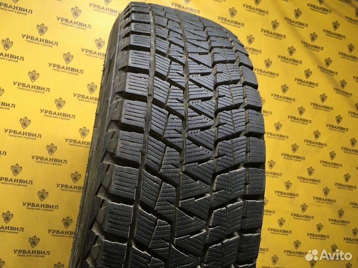 Bridgestone Blizzak DM-V1 215/70 R16 100R