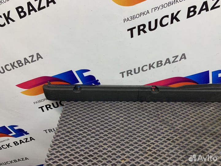 Молдинг крыши левый Mercedes-Benz Actros