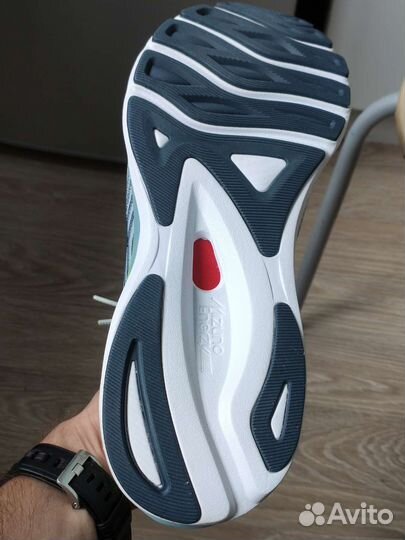 Mizuno wave sky 5 (12 us)