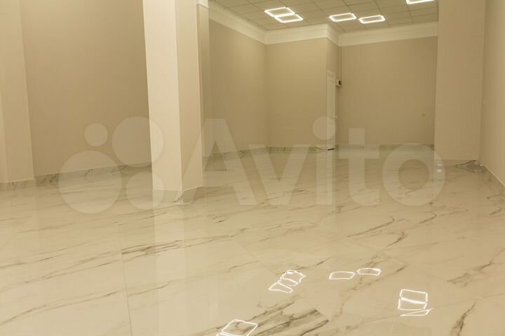 Торговая площадь, 64 м²