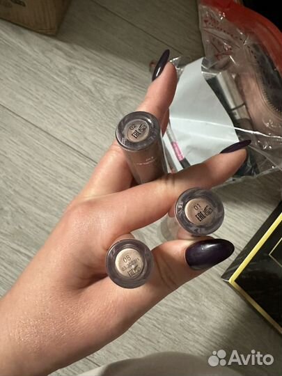 Тени жидкие немного бу