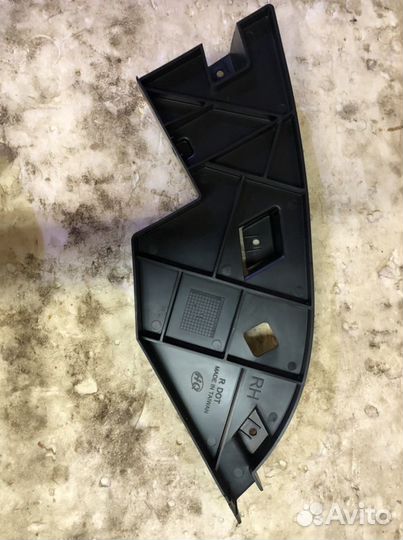 Крепление переднего бампера правое, Tahoe