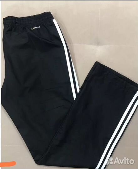 Спортивный костюм adidas