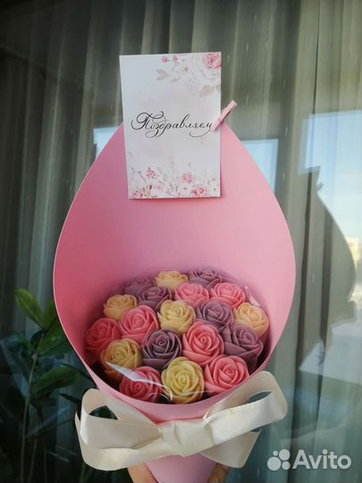 Букет из 19 шоколадных роз