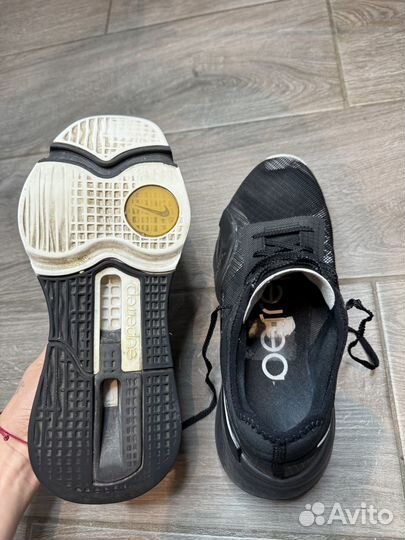 Кроссовки nike женские