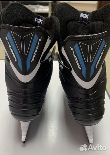 Коньки хоккейные новые 41-42 размер