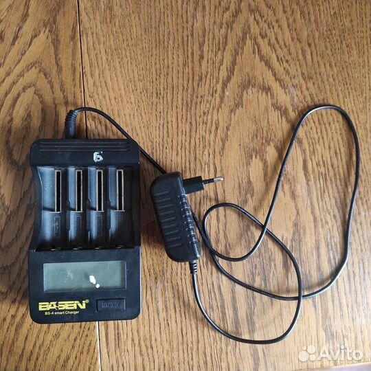 Зарядное устройство basen bs-4