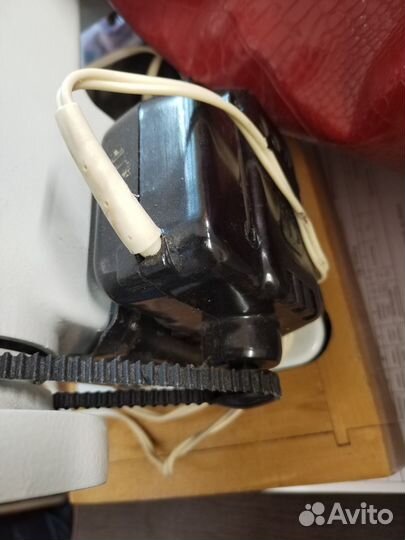 Электропривод с педалью для швейной машинки