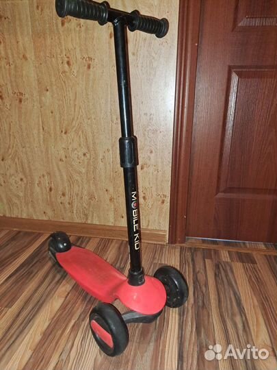 Самокат детский трехколесный