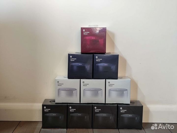 Новая Яндекс станция мини с часами/без часов