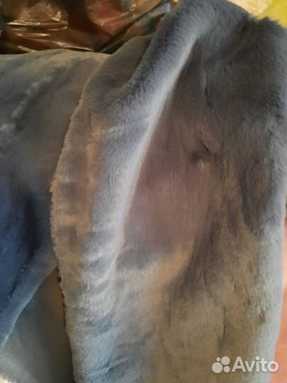 Кусочки меха, кожи, фурнитура для верхней одежды